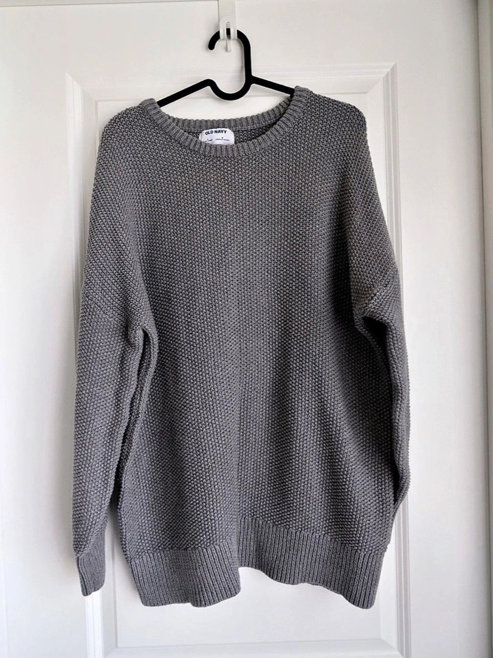 Old Navy Gray Knit Crewneck Sweater Like New
